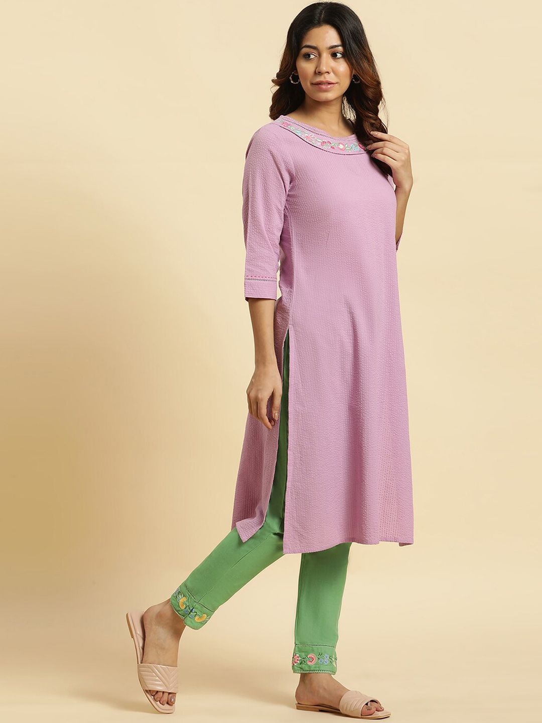 W Women Mid-Rise Slim Fit Trousers