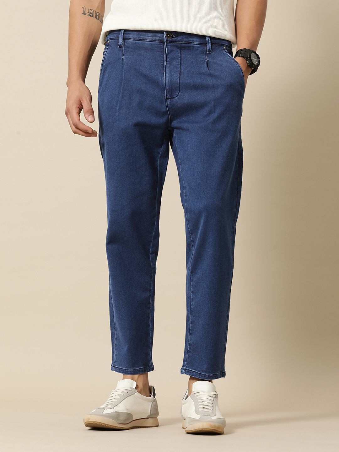 Mr Bowerbird Men Pleated Cropped Light Fade Stretchable Jeans