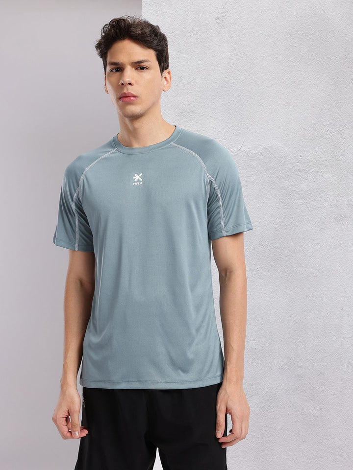 HRX by Hrithik Roshan Contrast Stitches Raglan Sleeves Rapid-Dry Training T-shirt