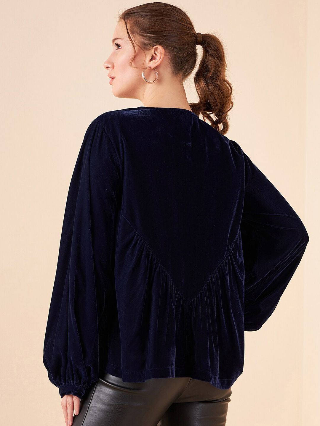 Antheaa Women Embroidered Velvet Tailored Jacket
