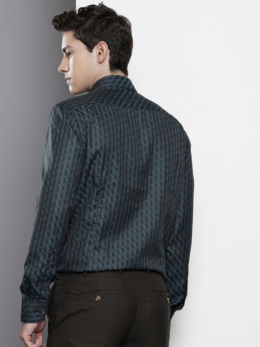 The Indian Garage Co. X Luxe Slim Fit Checked Formal Shirt