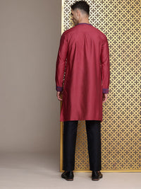 House of Pataudi Indie Floral Embroidered Jashn Kurta