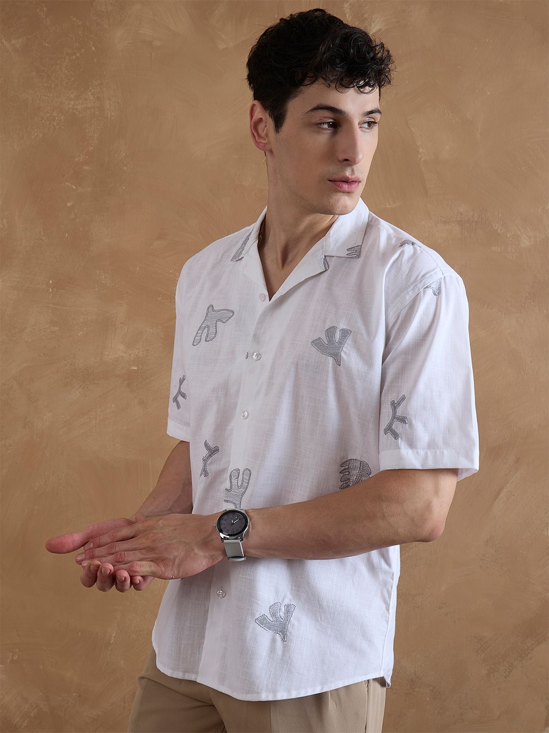 DENNISON Men Embroidered Oversized Cuban Collar Shirt