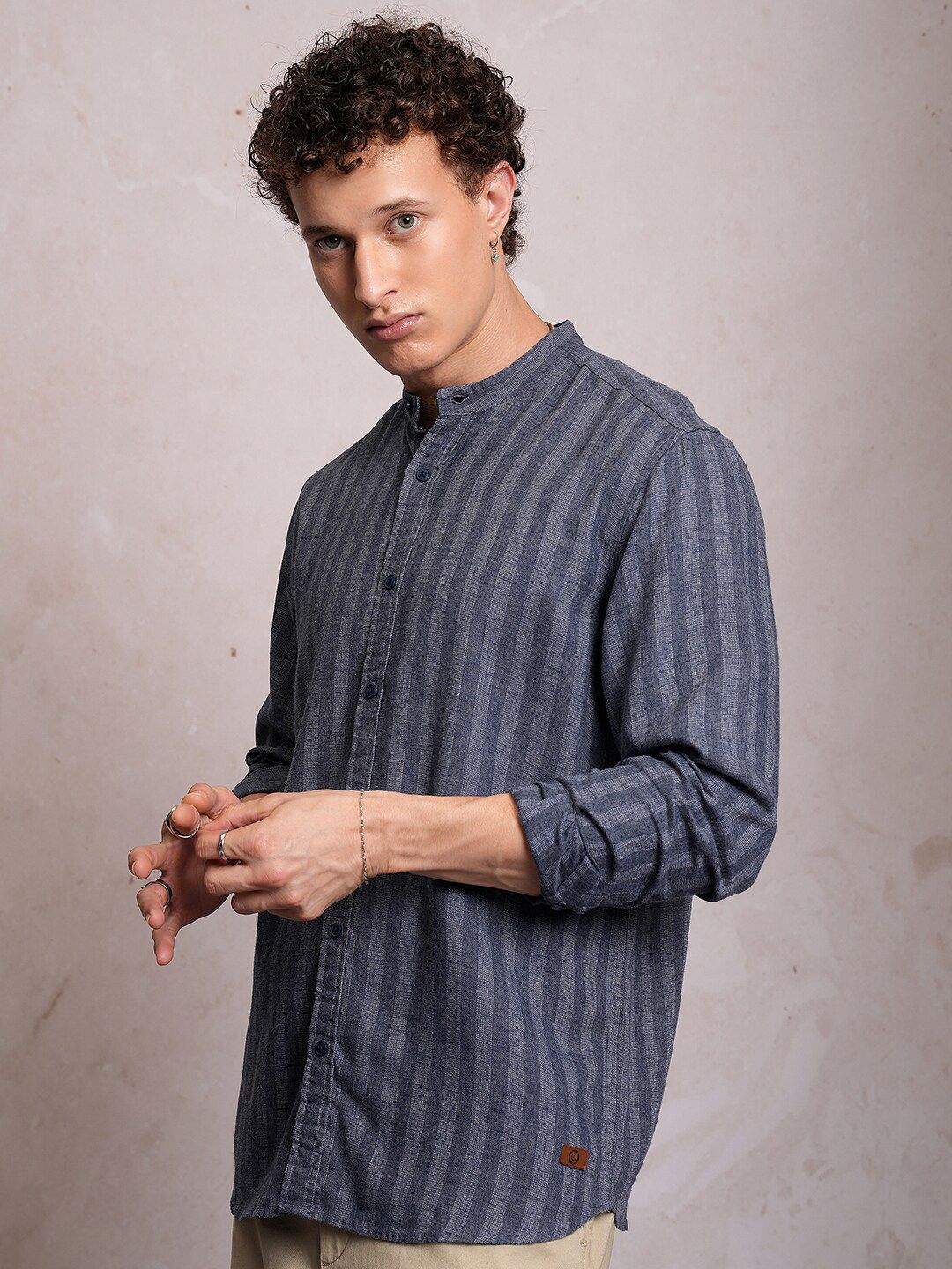 LOCOMOTIVE Men Blue Linen Blend Textured Striper Stand-Up Collar Regular Shirt