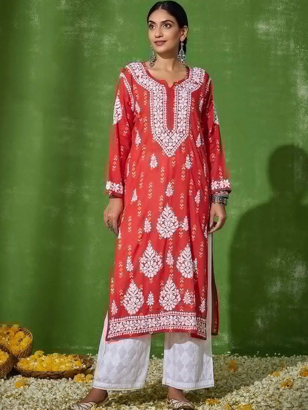 House of Chikankari Women Embroidered Chikankari Kurta