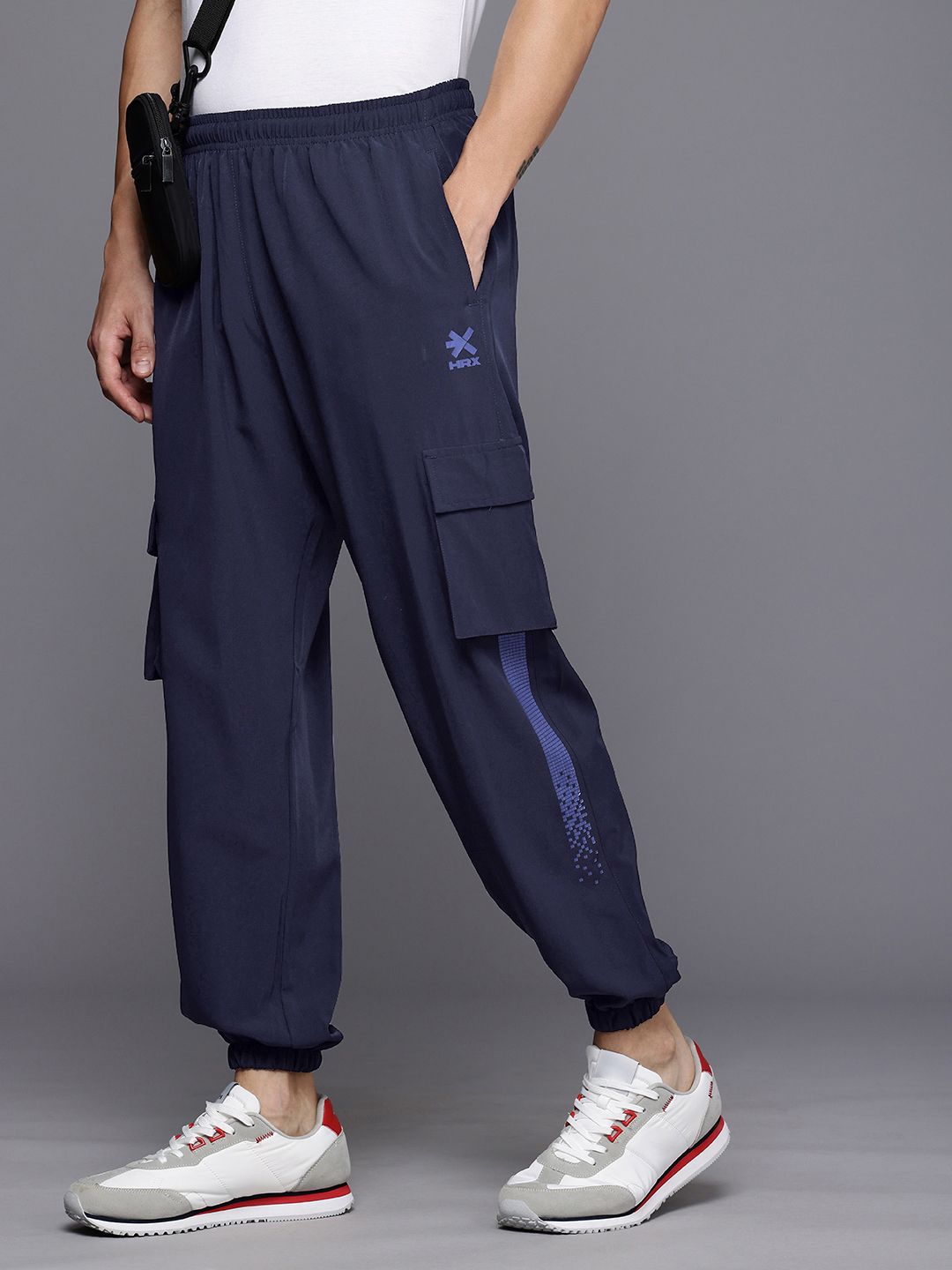 HRX by Hrithik Roshan Men STREETPULSE Regular Fit Joggers