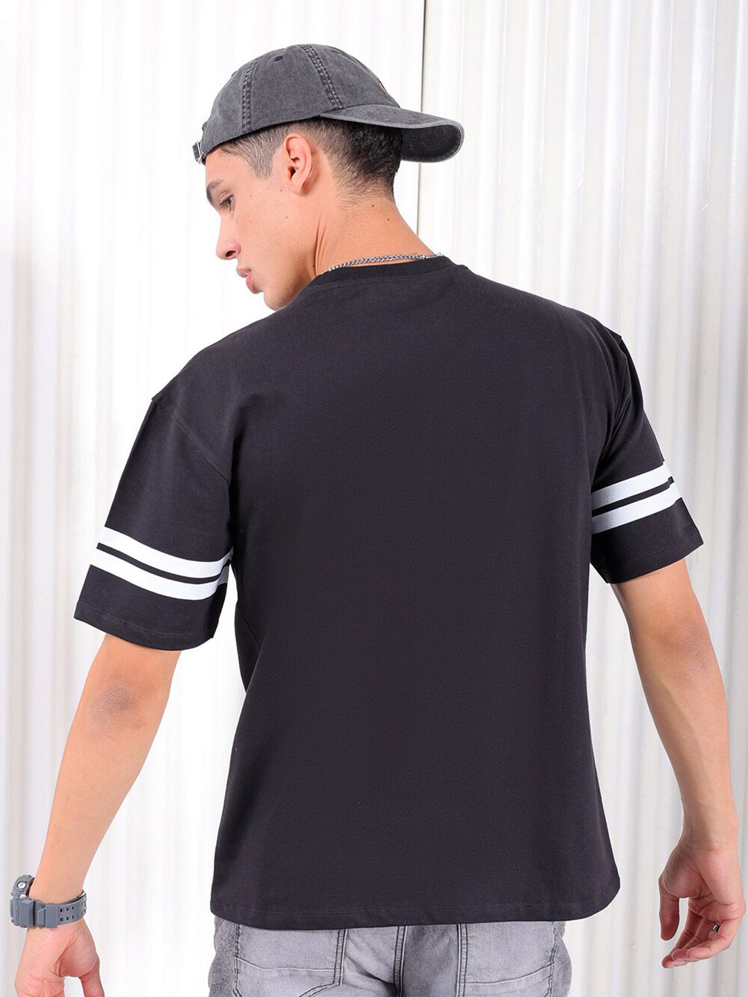 The Indian Garage Co Typography Printed Pure Cotton Boxy T-shirt