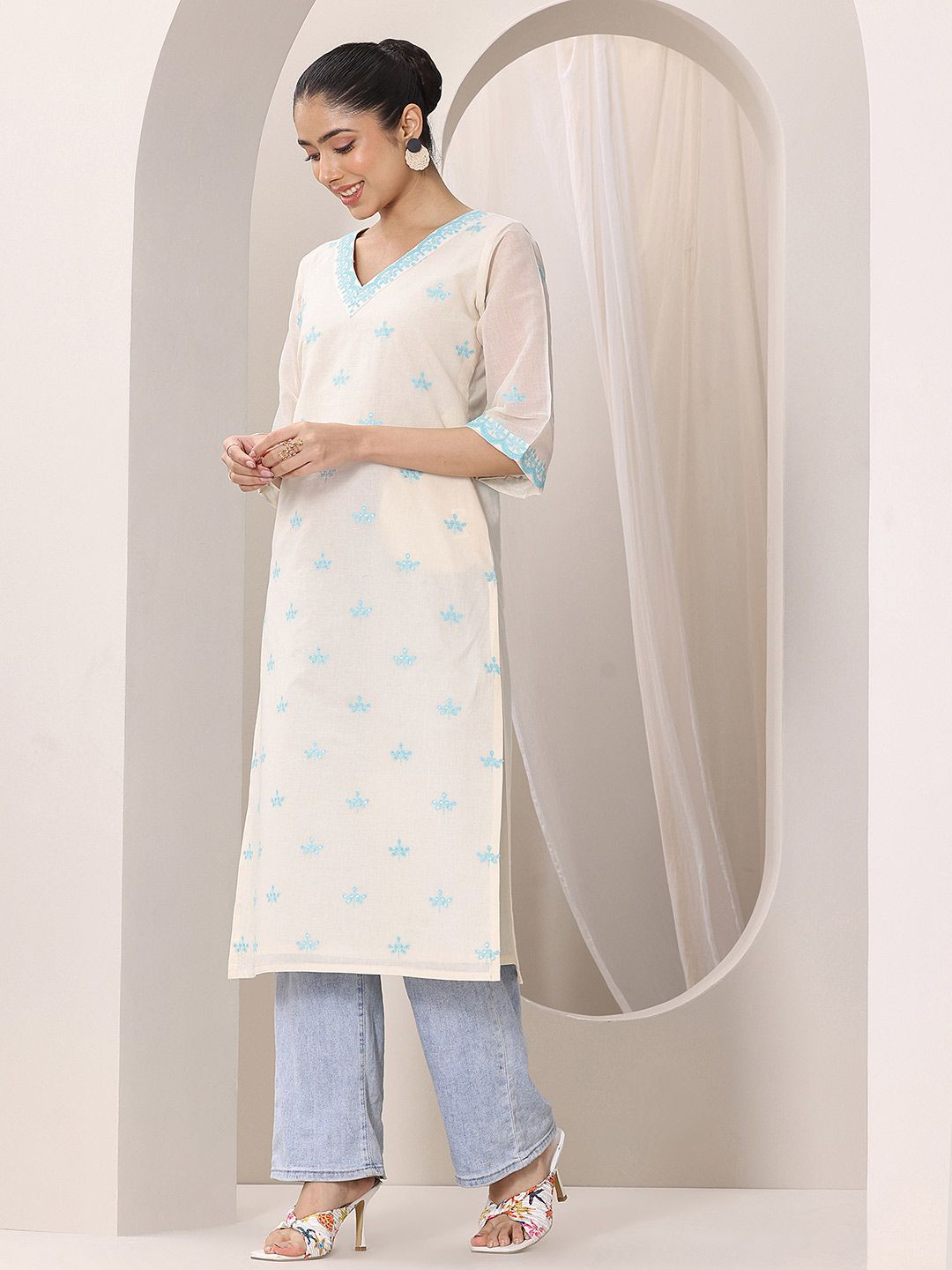 Libas Off White Floral Embroidered V-Neck Thread Work Straight Kurta