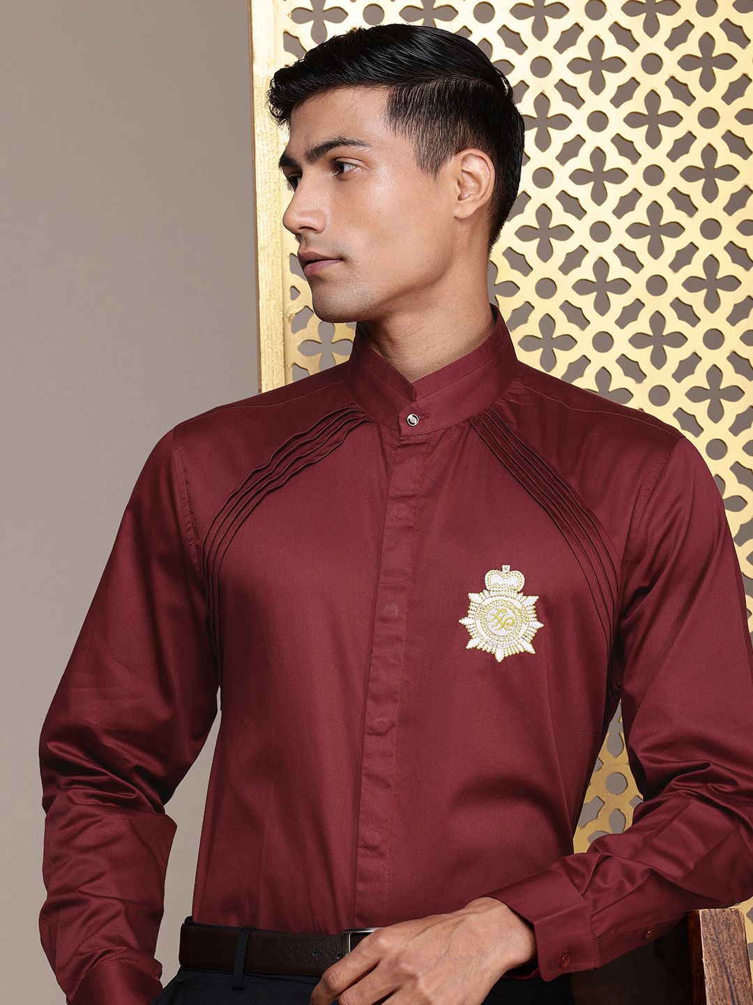 House of Pataudi Embroidered Pure Cotton Opaque Party Shirt