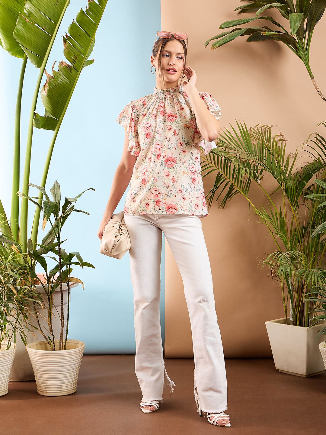 SASSAFRAS Floral Print Flared Sleeve Smocked Top