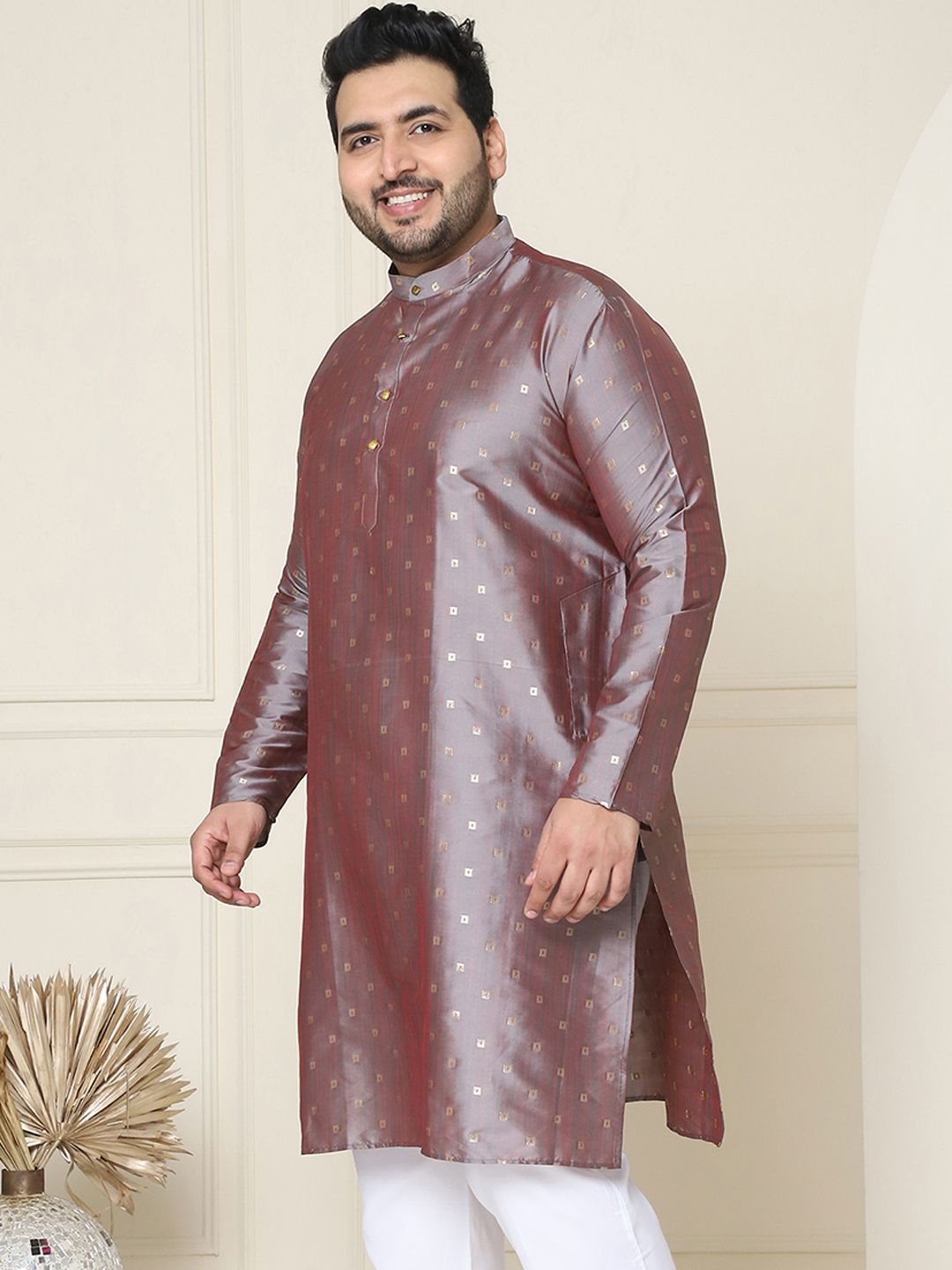 SOJANYA PLUS Lelaki Plus Size Taupe & Golden Geometric Jacquard Kurta
