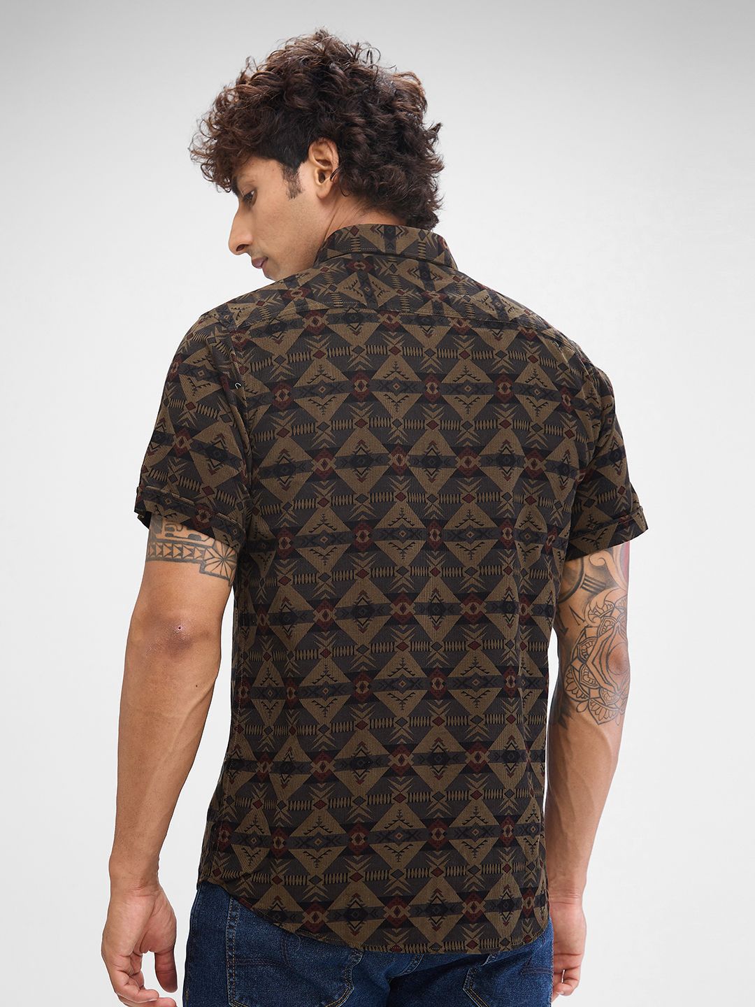SPYKAR Men Slim Fit Abstract Opaque Printed Casual Shirt