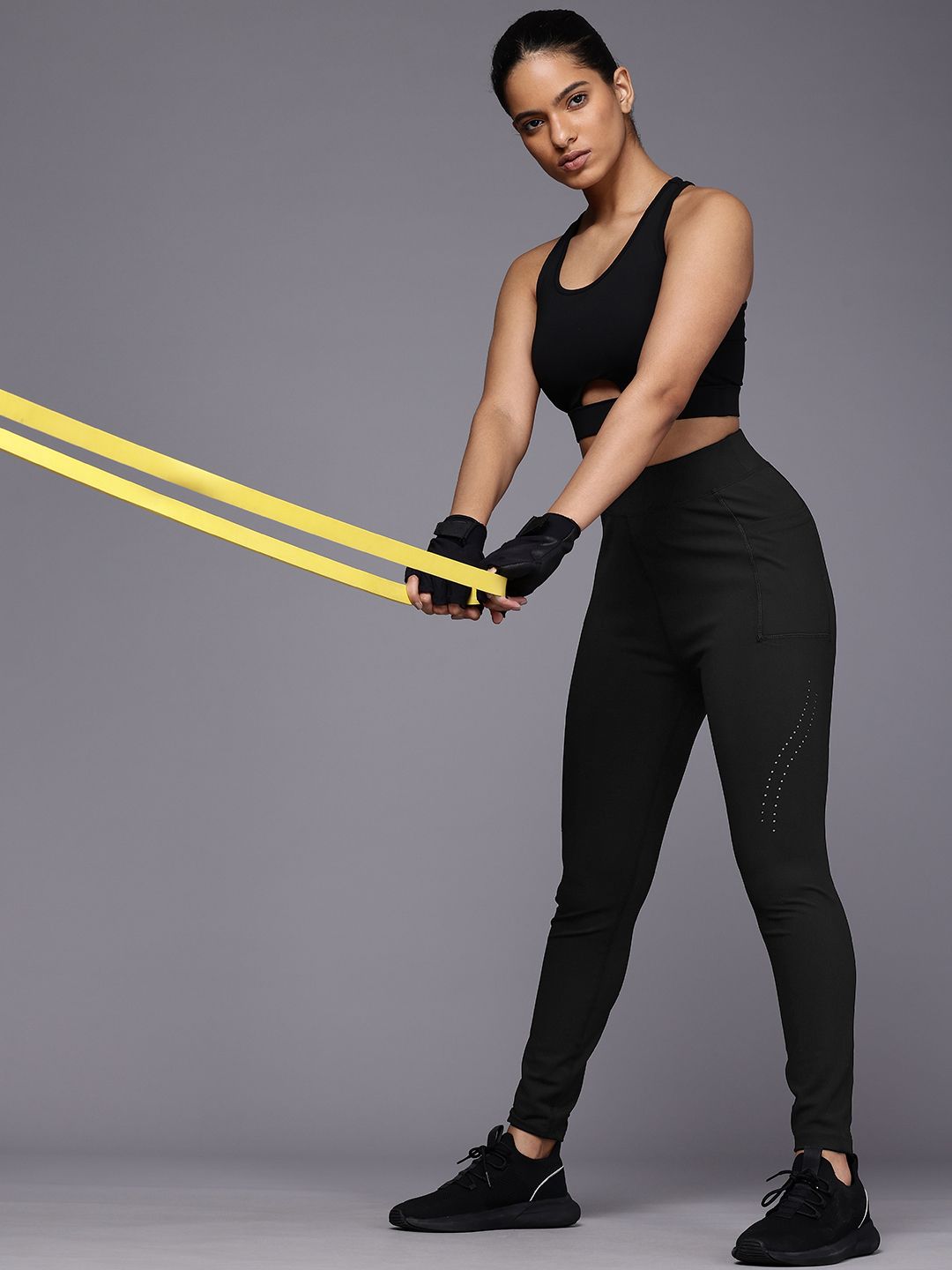 HRX by Hrithik Roshan Women PERFORMANCEBONDED Rapid-Dry Running Tights AW24_W_TG_KRS002_03