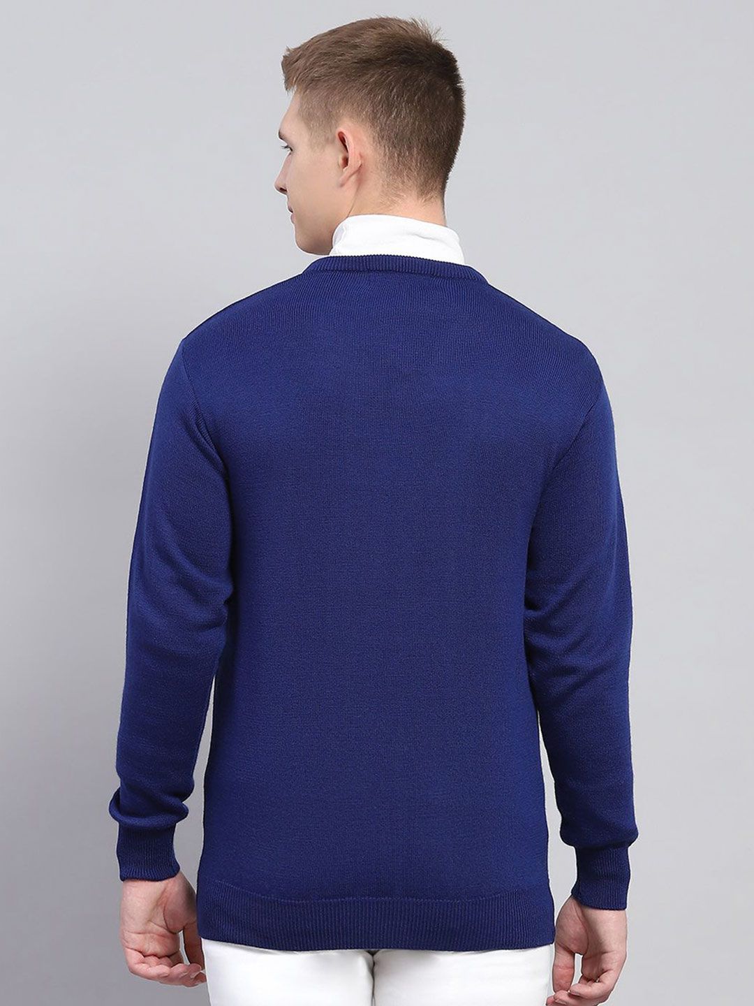 Monte Carlo Men V-Neck Woollen Pullover Sweater