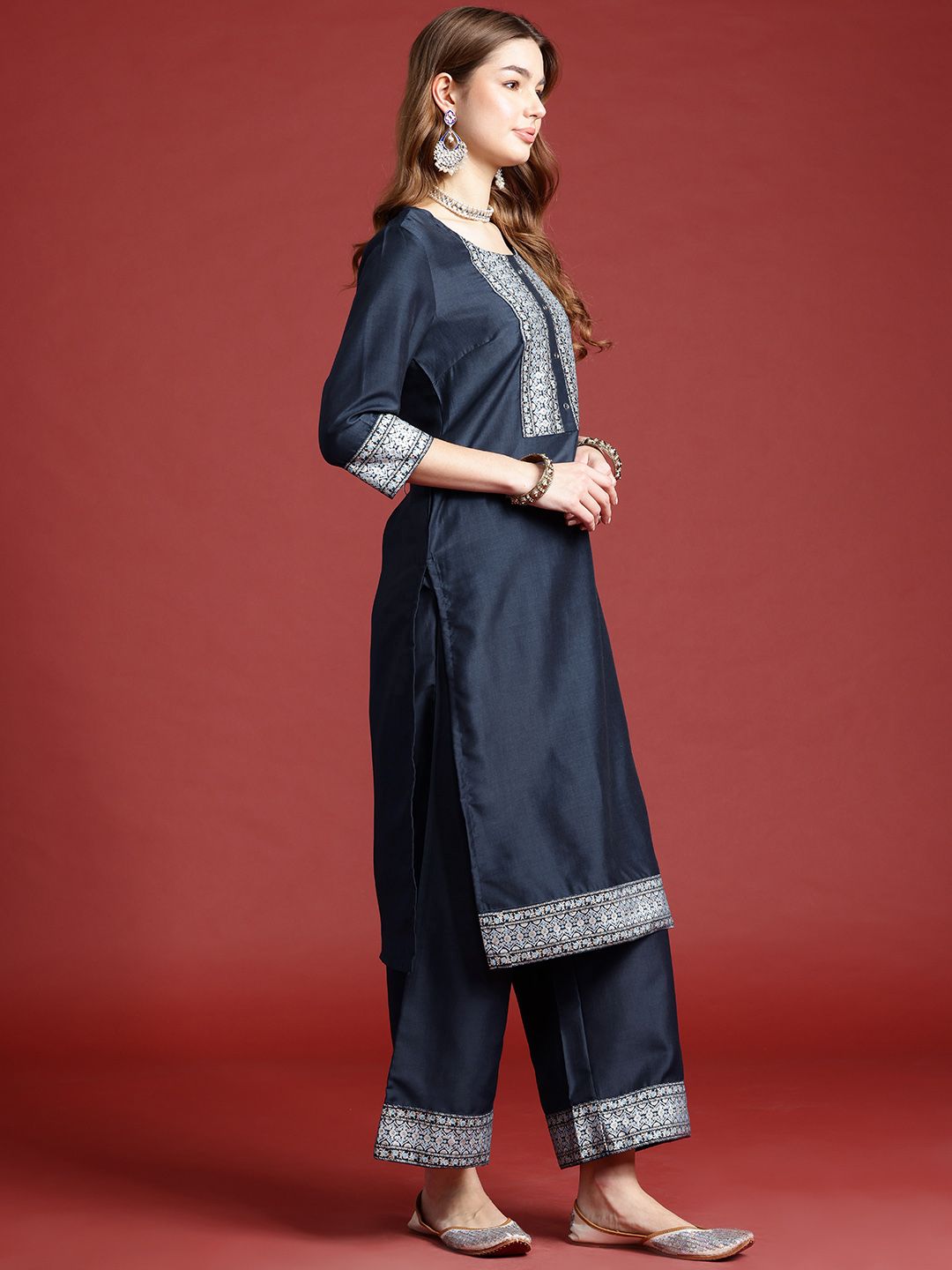 Anouk Ethnic Motifs Regular Kurta With Palazzos & Dupatta