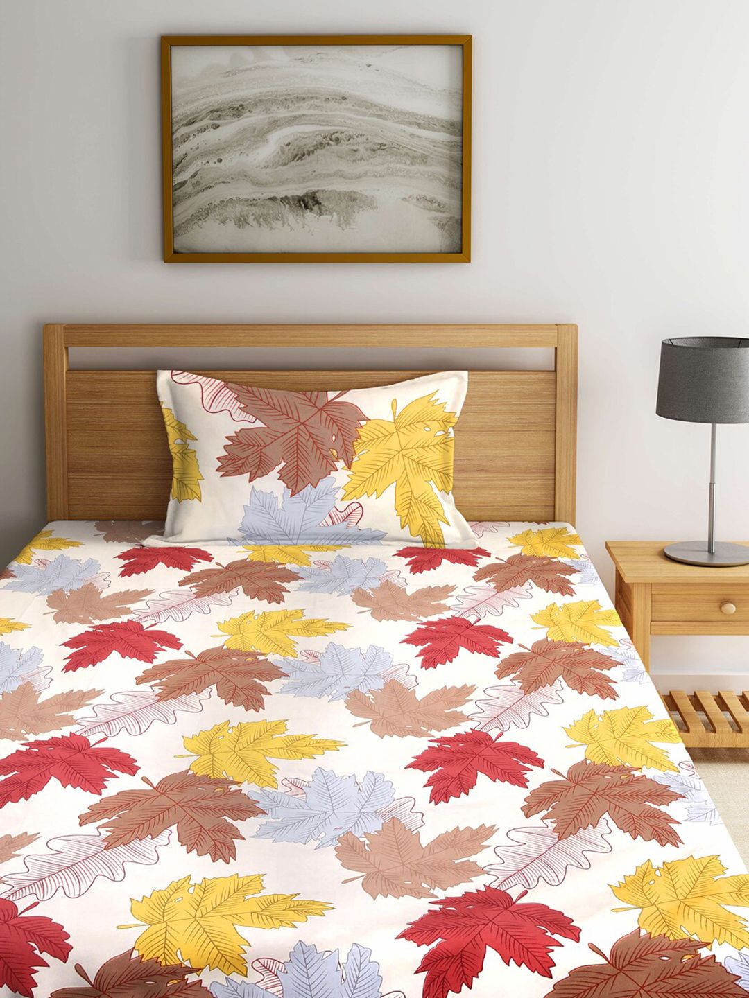 KLOTTHE White & Red Floral 300 TC 2 Single Bedsheet with 2 Pillow Covers