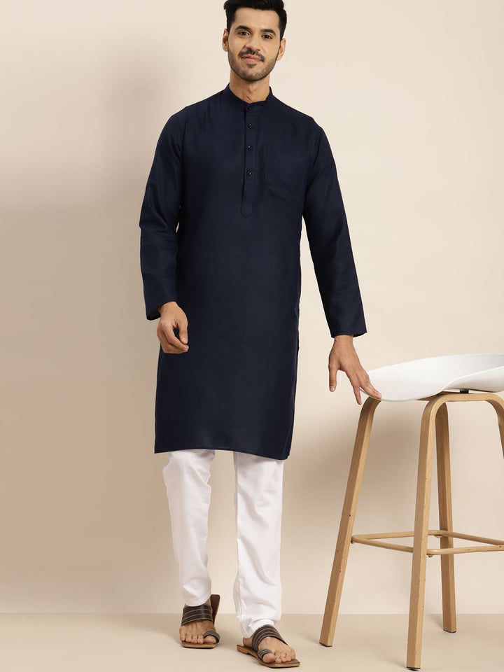 Anug oleh SOJANYA Men Navy Blue Indigo Kurta
