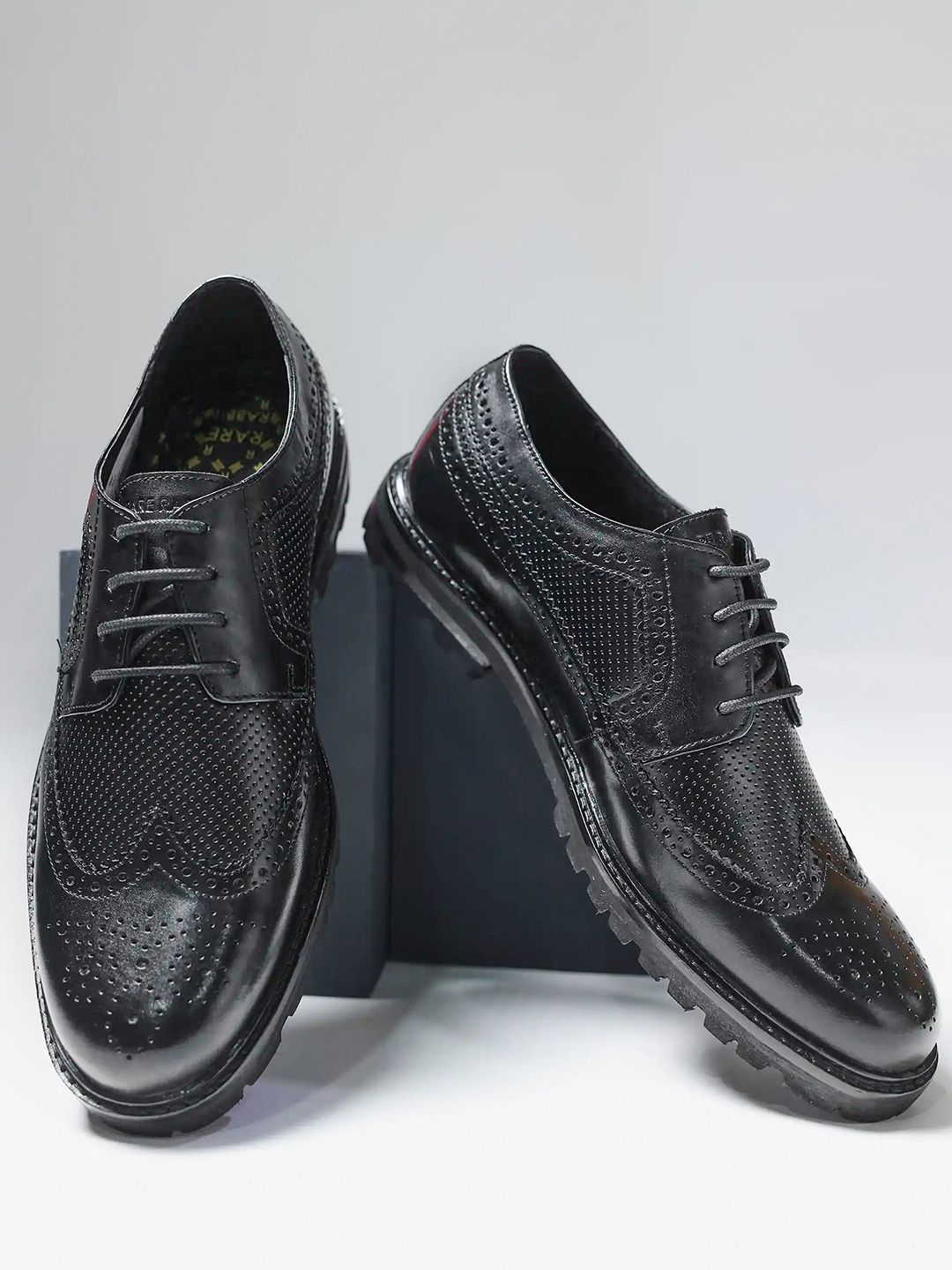 RARE RABBIT Men Textured Round Toe Leather Formal Brogues