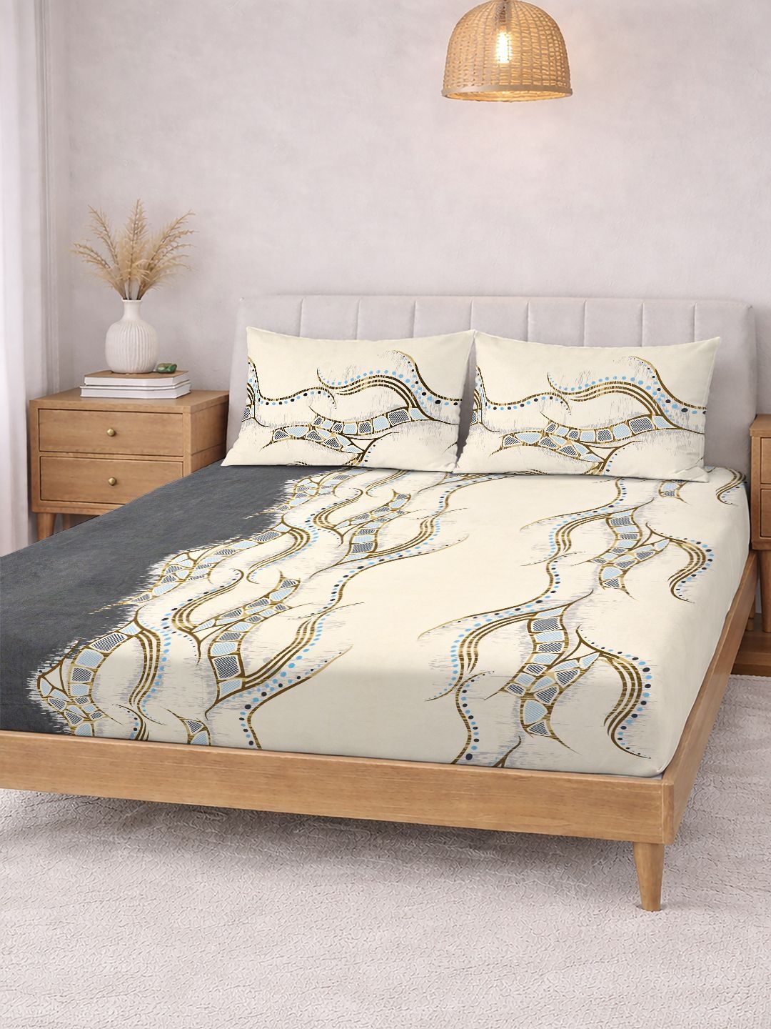 KLOTTHE Cream Abstract Fitted Double Bedsheet with 2 Pillow Covers