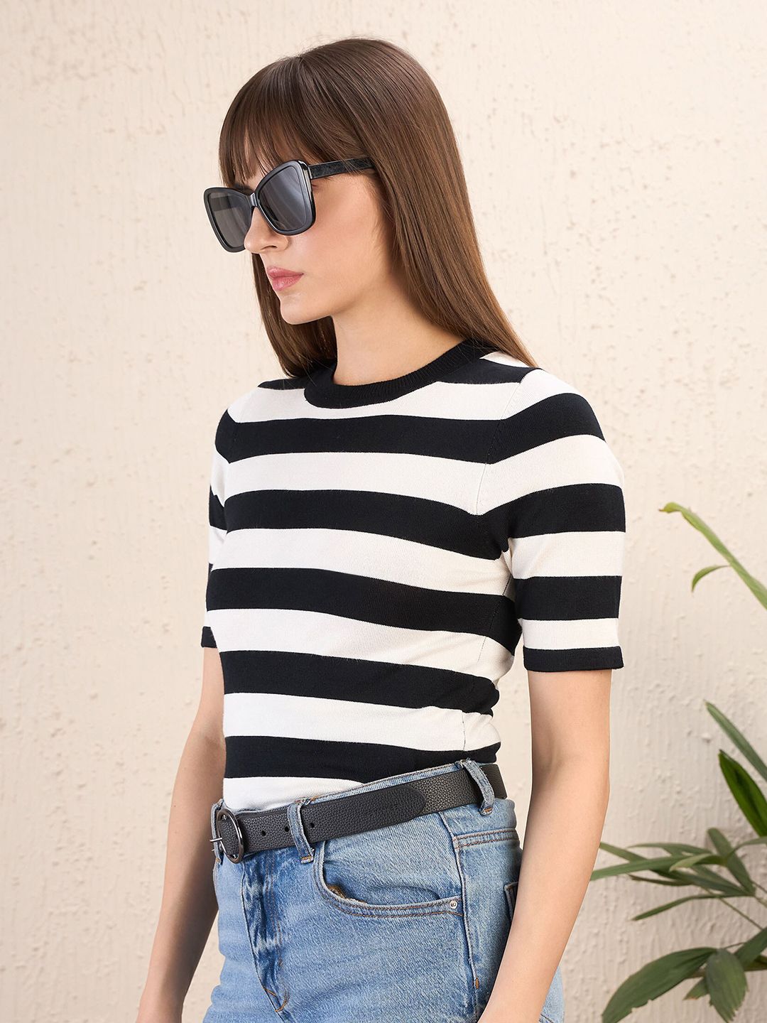 SASSAFRAS Striped Round Neck Crochet Top
