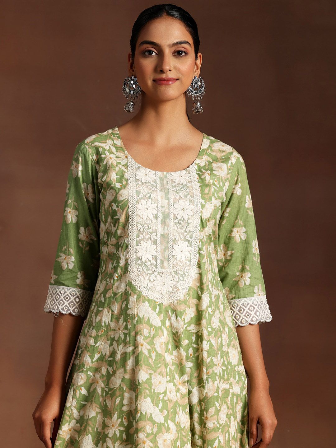 Libas Floral Embroidered Thread Work Pure Cotton Kurta & Trousers With Dupatta