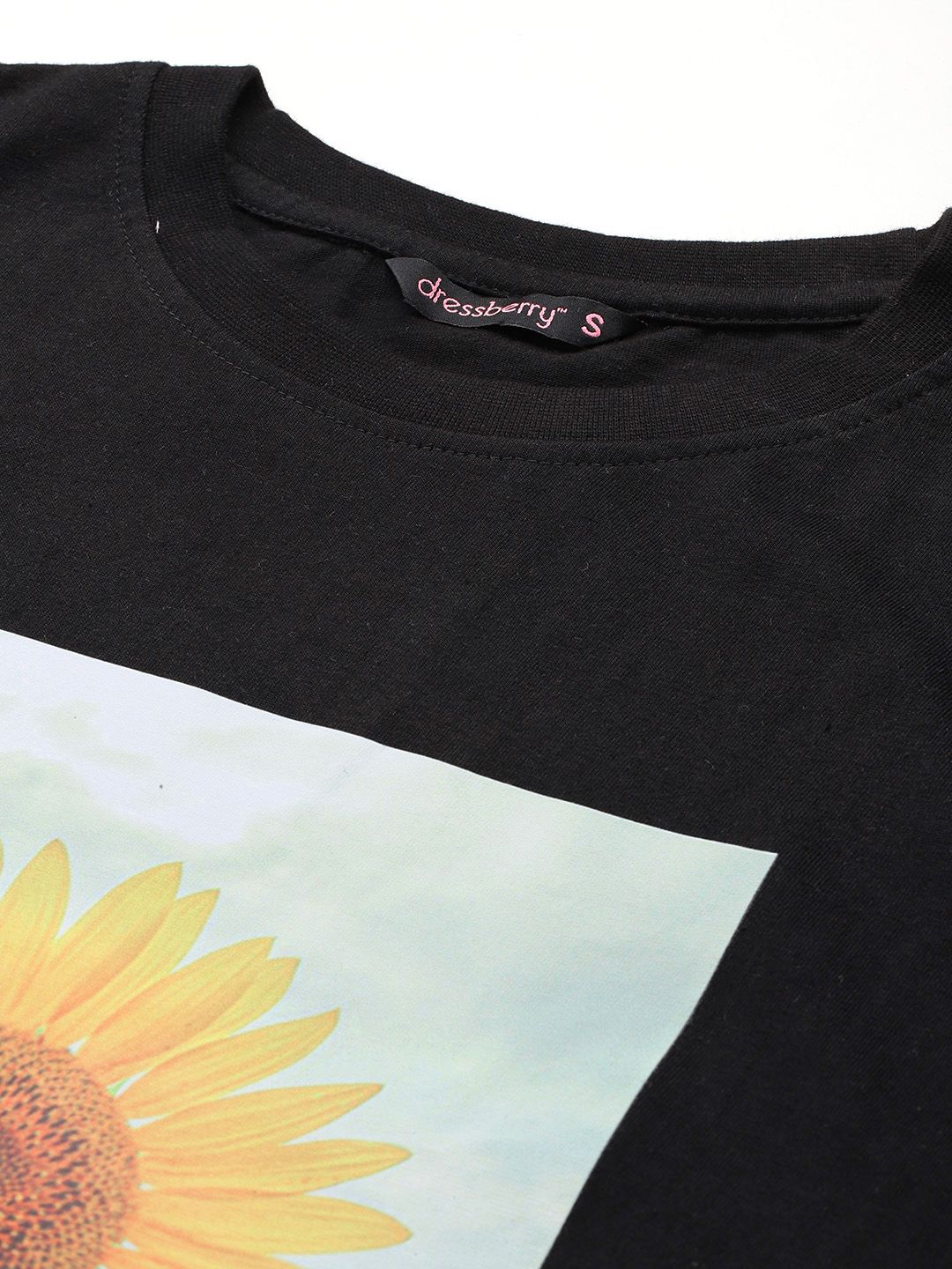 DressBerry Women Floral Printed Pure Cotton T-shirt