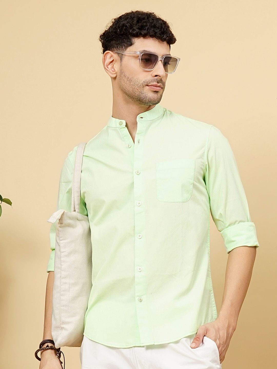 The Indian Garage Co Men Green Solid Casual Cotton Shirt