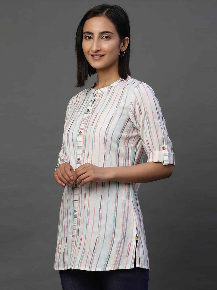 AURELIA Striped Straight Kurti
