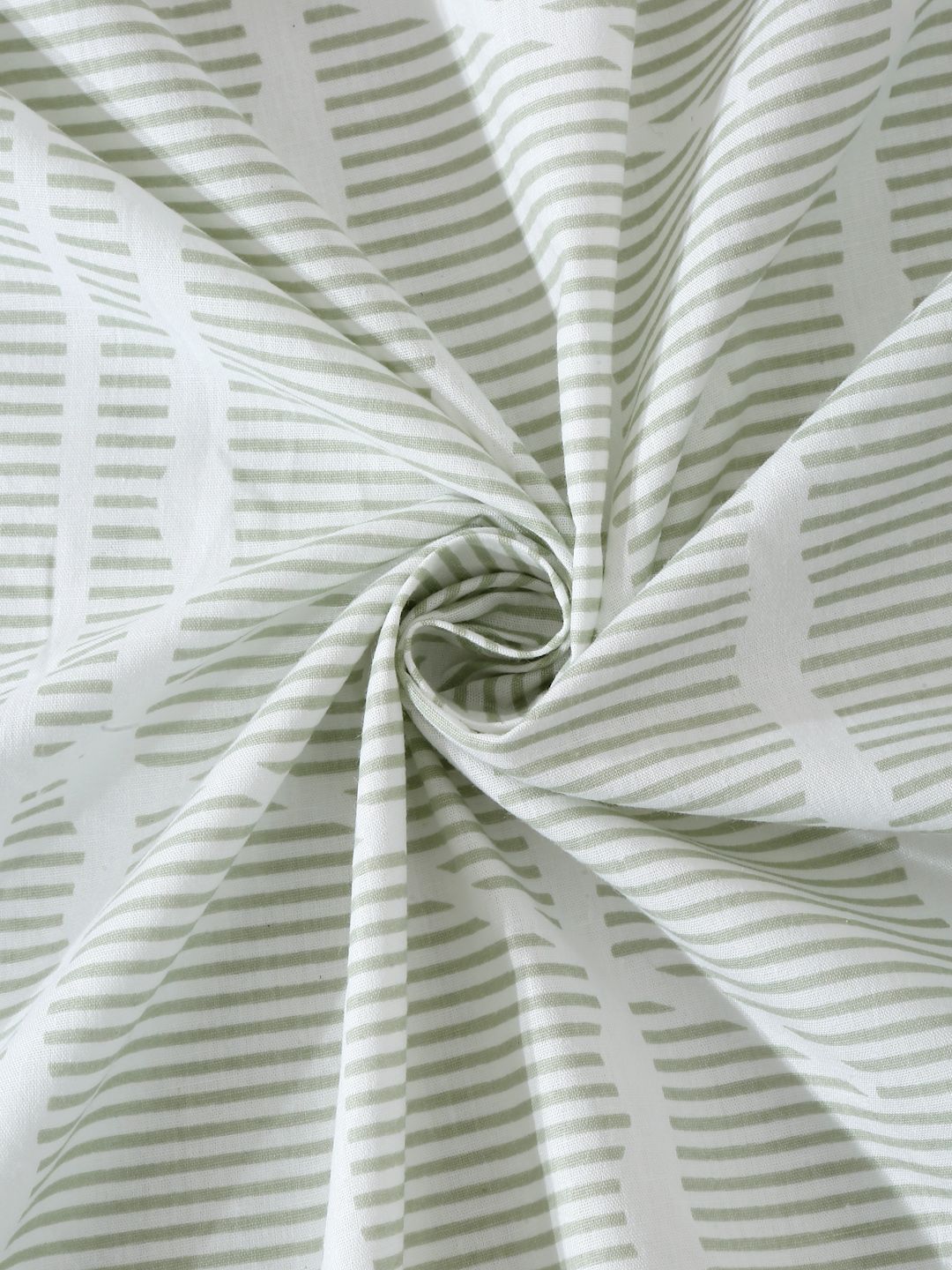 KLOTTHE Printed 400 TC Pure Cotton Fitted Super King Double Bedsheet & 2 Pillow Covers