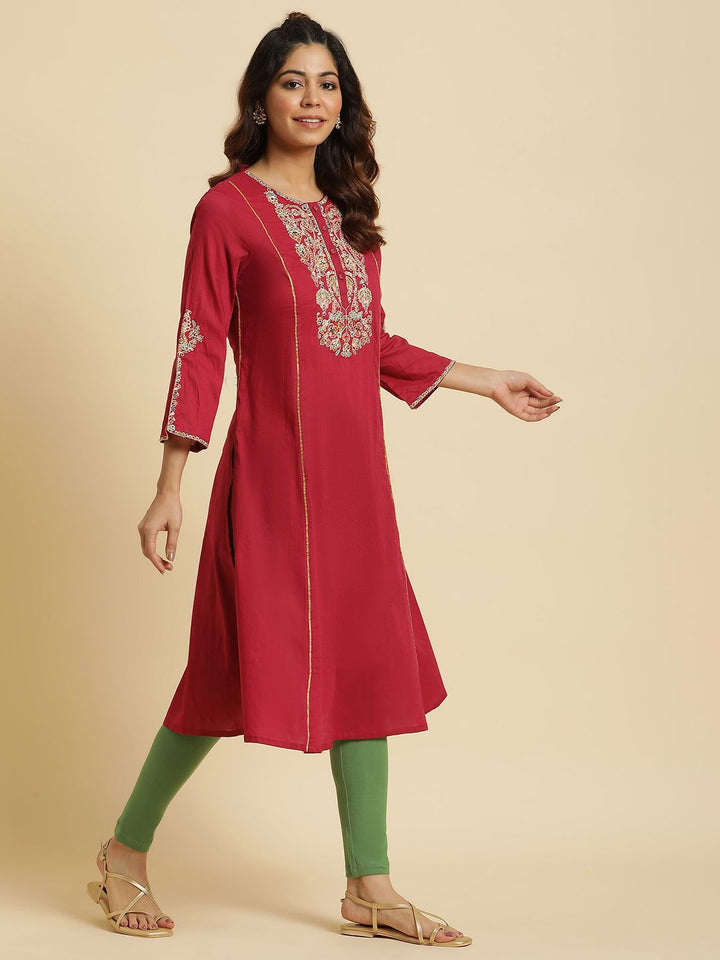 W Ethnic Motifs Embroidered Thread Work Pure Cotton Kurta