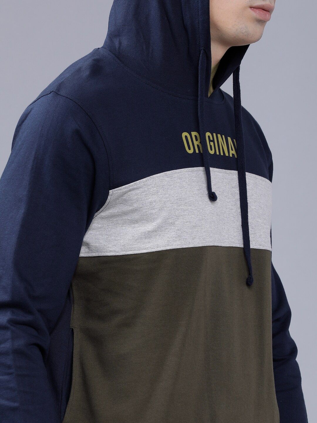 The Indian Garage Co Men Olive Green & White Colourblocked Hooded Sweatshirt