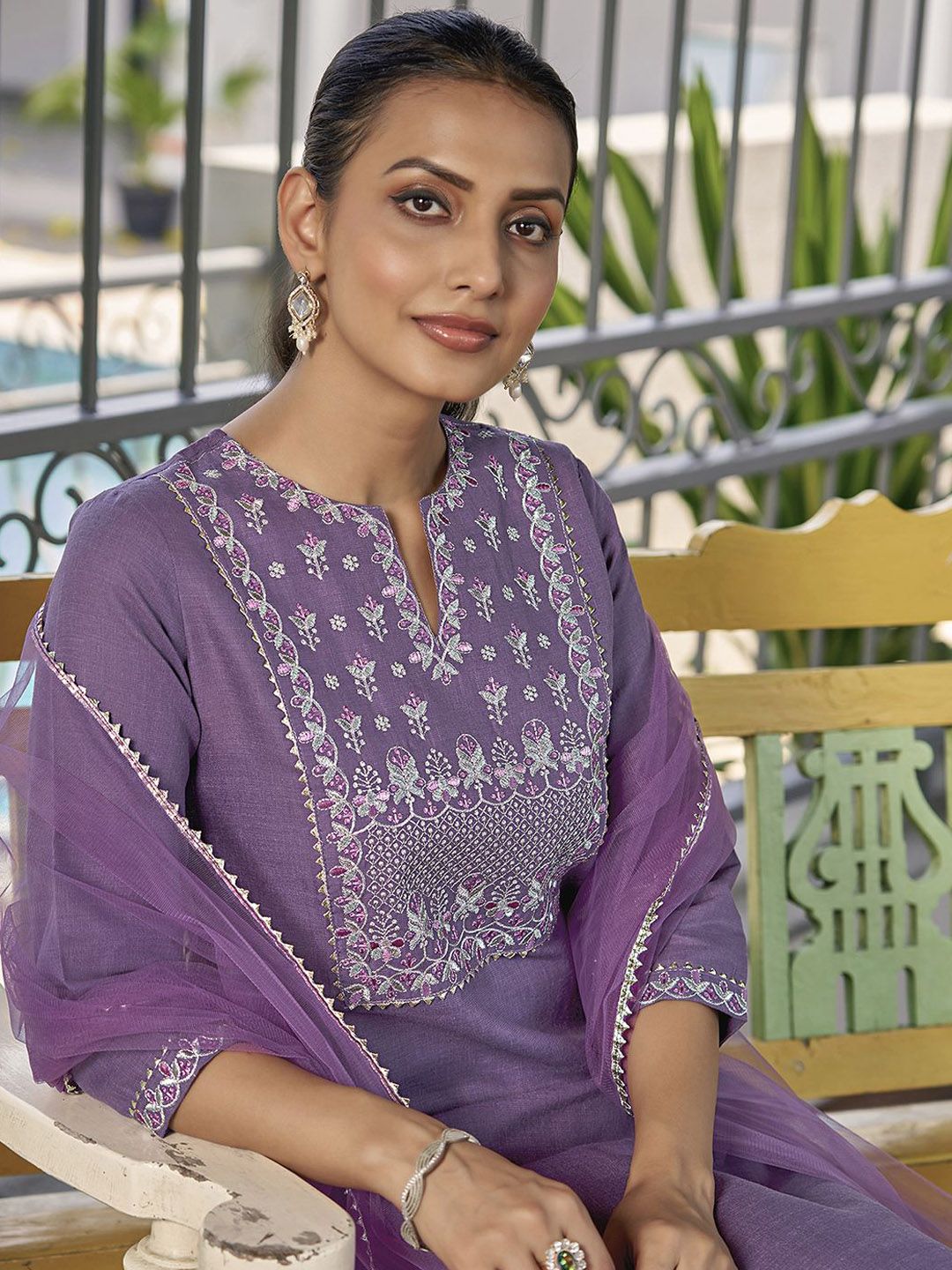 KALINI Floral Embroidered Regular Thread Work Straight Kurta With Trousers & Dupatta