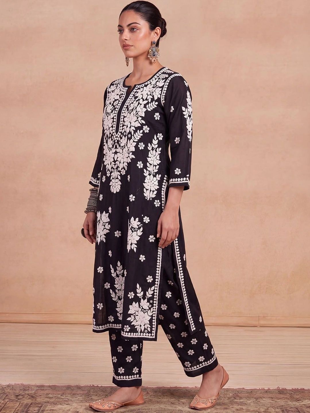 House of Chikankari Women Ethnic Motifs Embroidered Regular Thread Work Chanderi Silk Kurta with Trousers