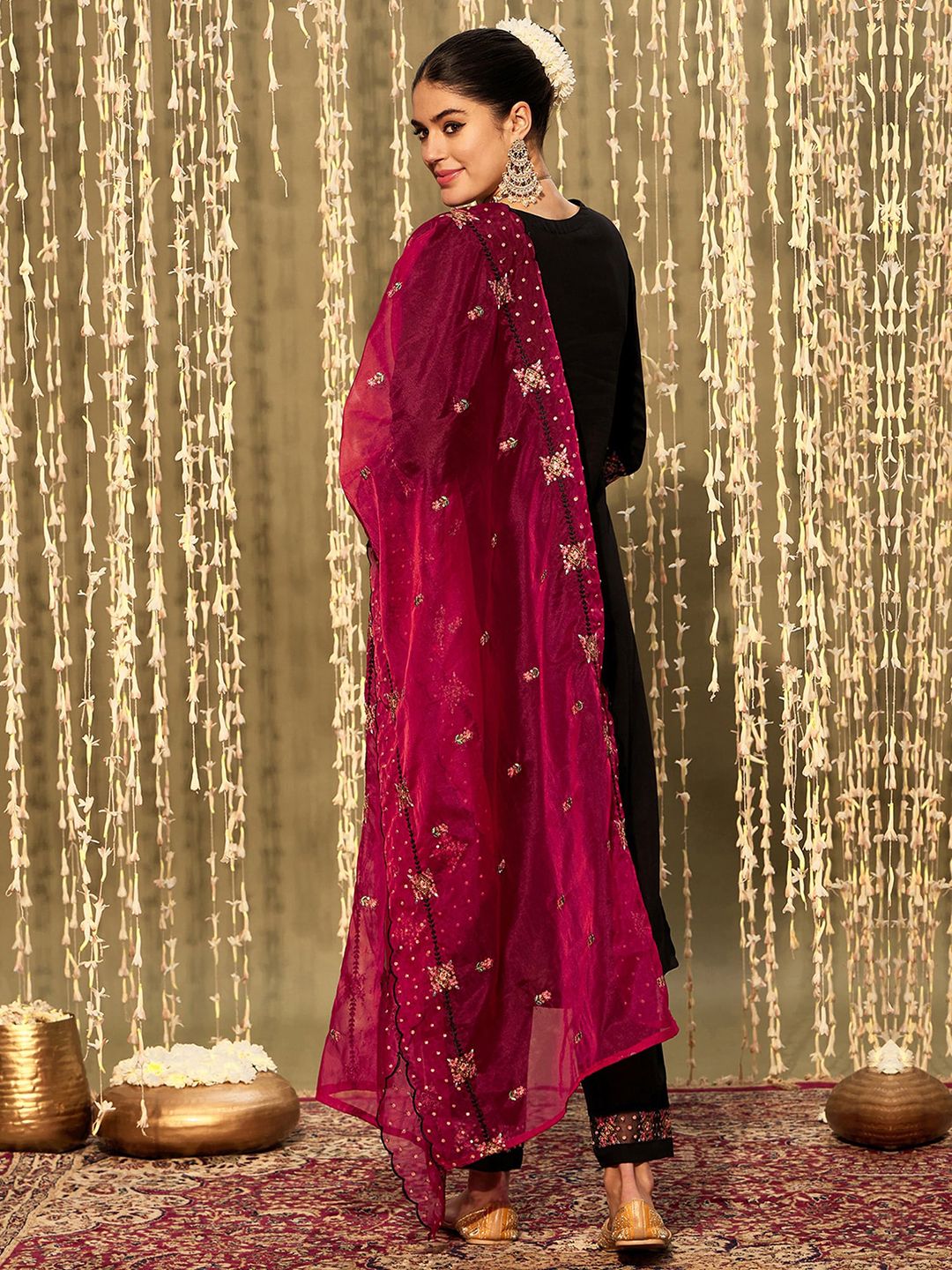 Indo Era Floral Embroidered Regular Thread Work Kurta With Trousers & Dupatta