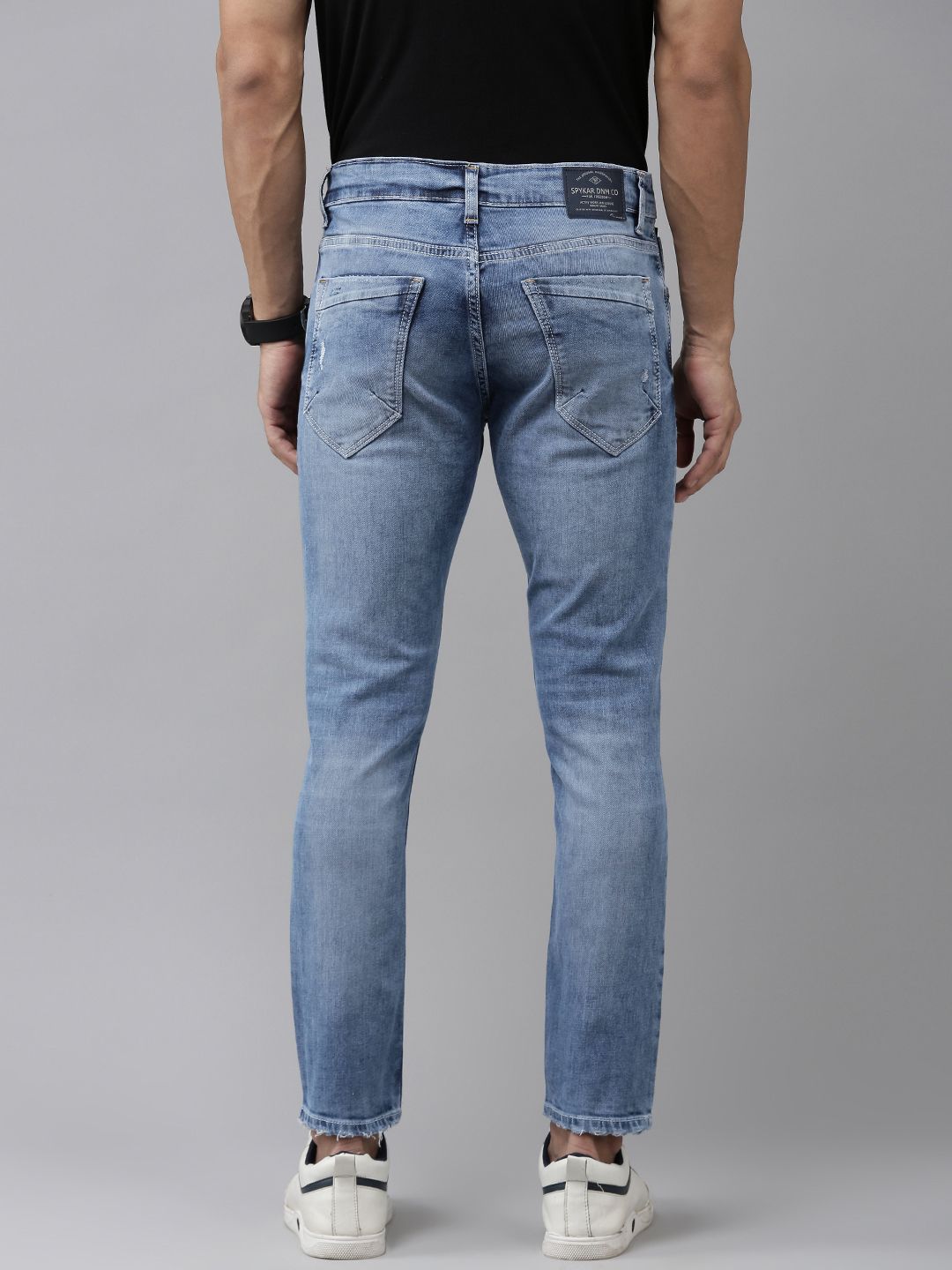SPYKAR Men Slim Tapered Fit Mildly Distressed Light Fade Stretchable Jeans