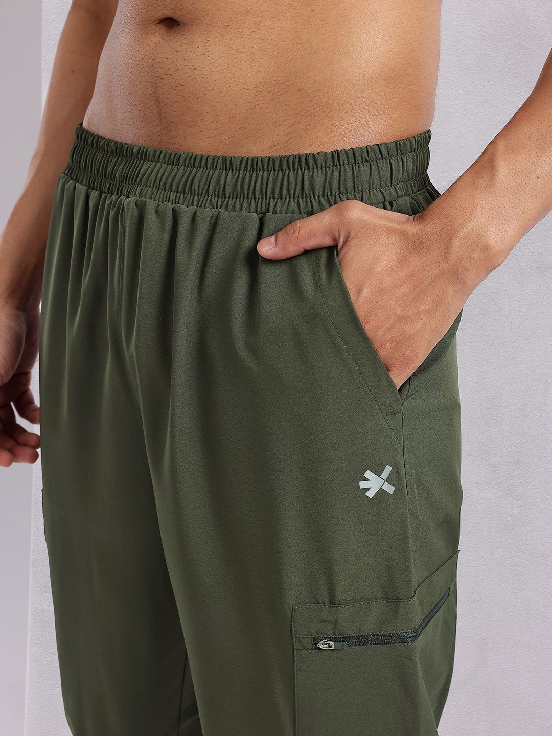HRX by Hrithik Roshan Men Rapid-Dry Training Joggers
