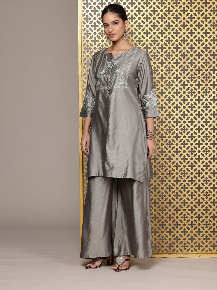 House of Pataudi Yoke Design Thread Work Jashn Kurta and Palazzos with Dupatta