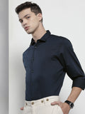 The Indian Garage Co Men Navy Blue Solid Comfort Casual Shirt