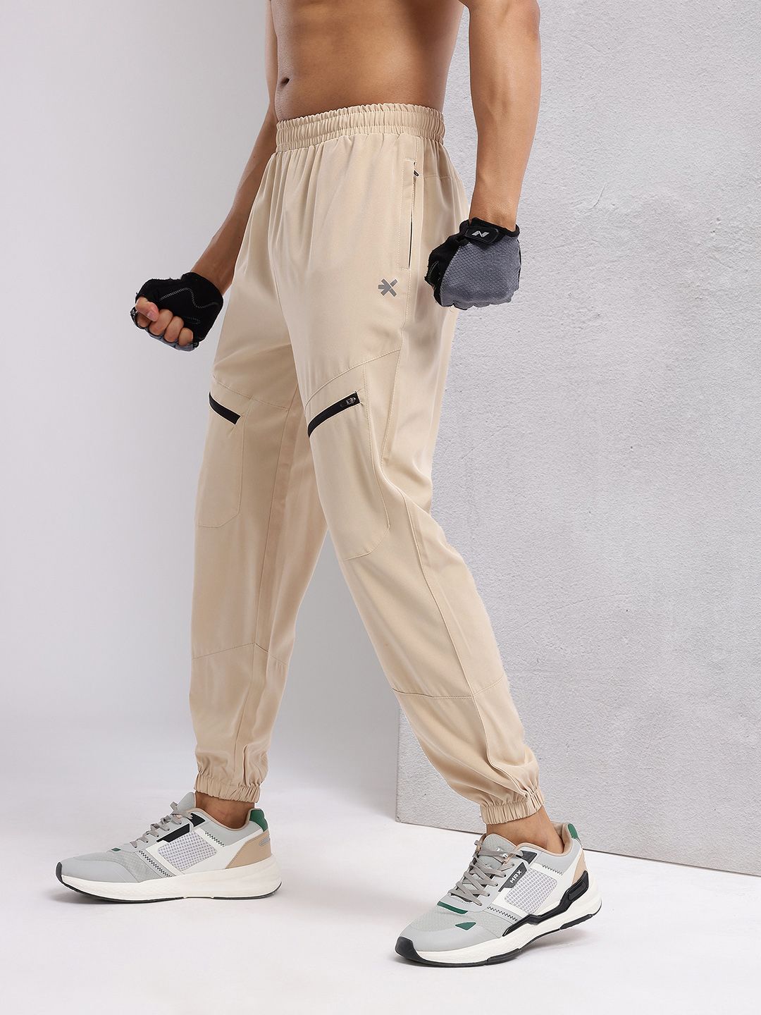 HRX by Hrithik Roshan Men Mid-Rise Rapid-Dry Training Joggers with Zip Detailing