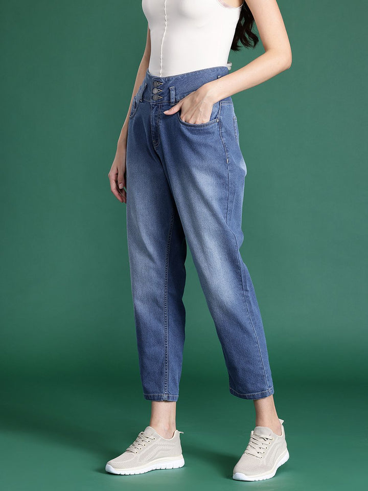 DressBerry Women Boyfriend Fit High-Rise Light Fade Stretchable Jeans