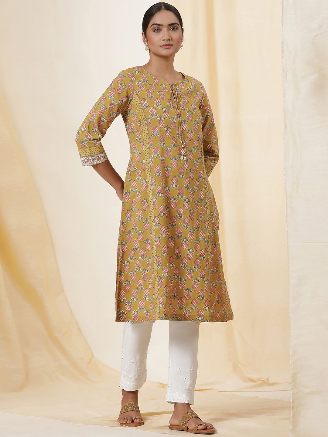 W Women Floral Printed Kurta