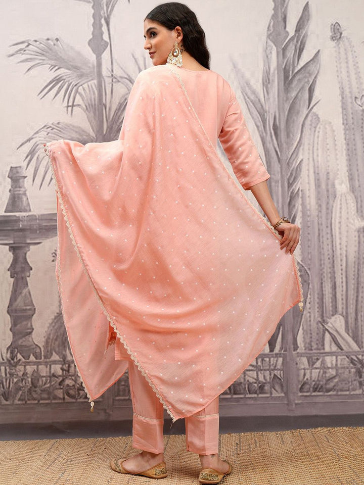 Vishudh Floral Embroidered Regular Thread Work Kurta with Trousers & With Dupatta