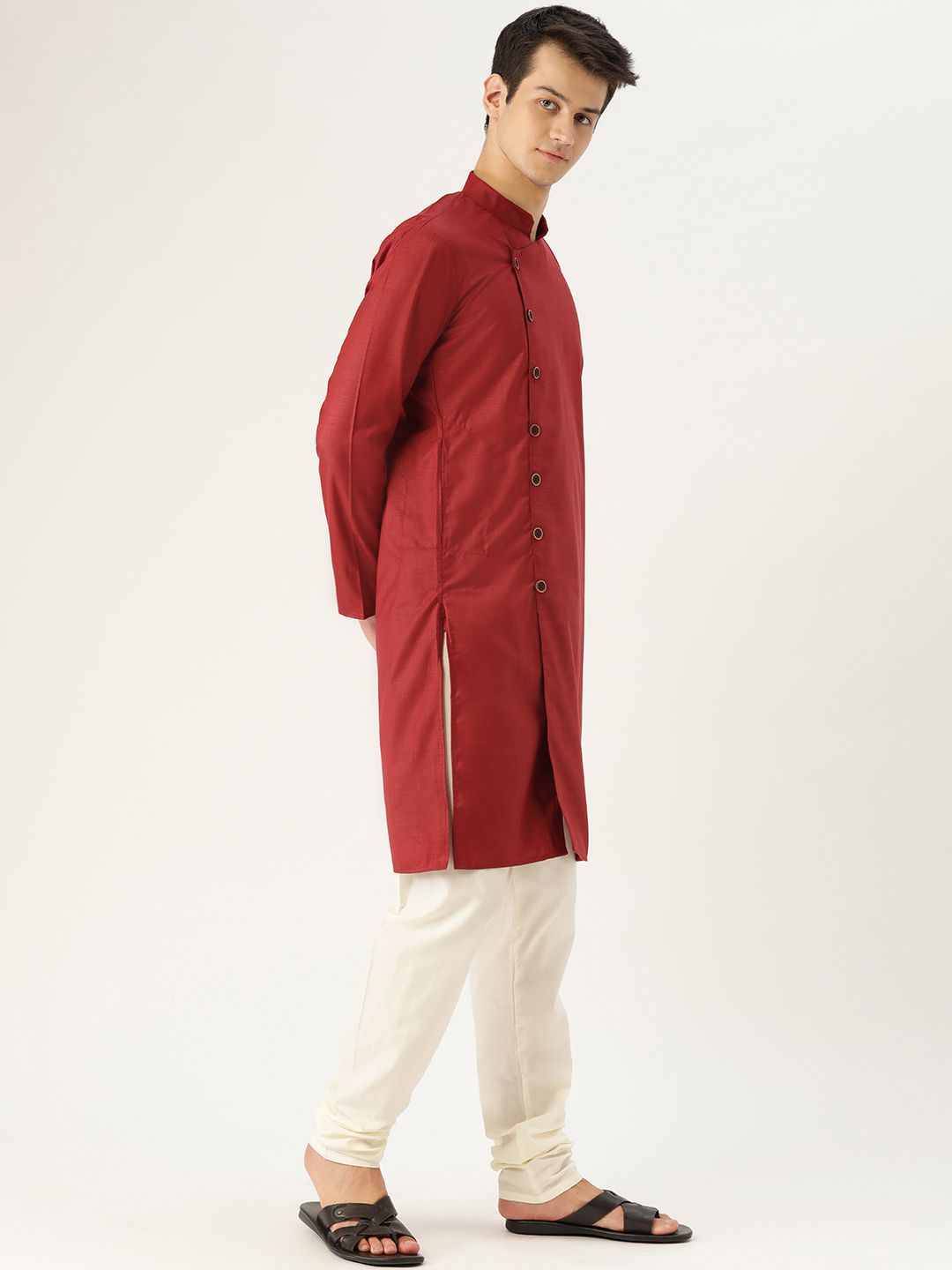 SOJANYA Lelaki Maroon Solid Angrakha Kurta Lurus