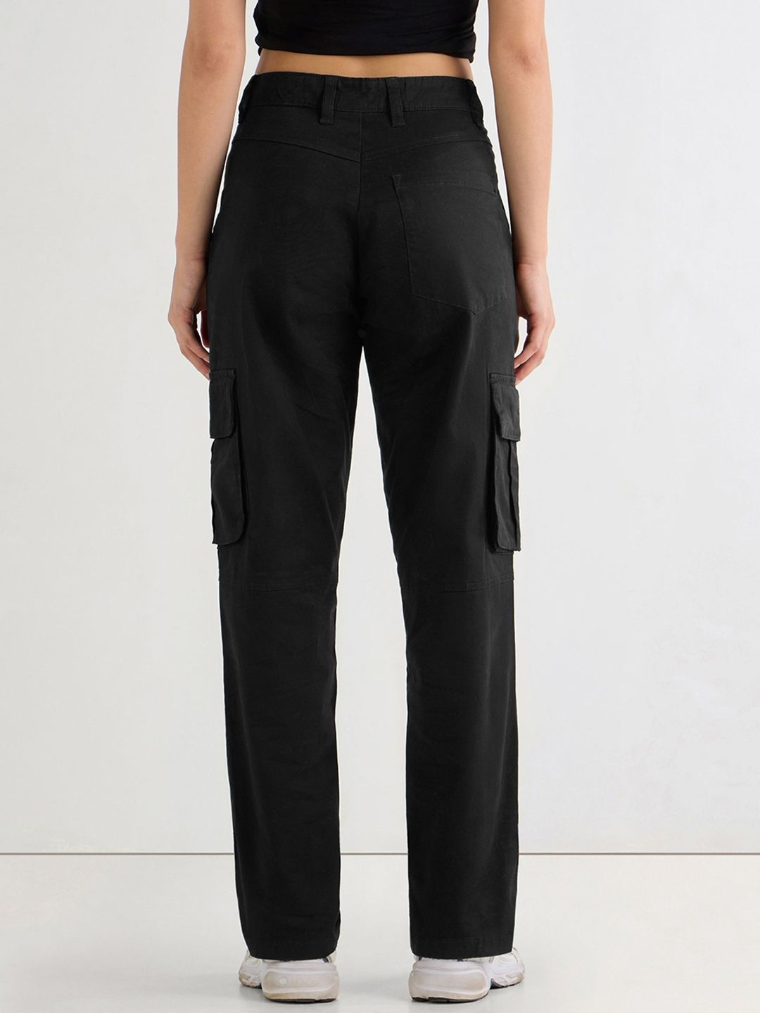 Bewakoof Women Straight Cargo Pants