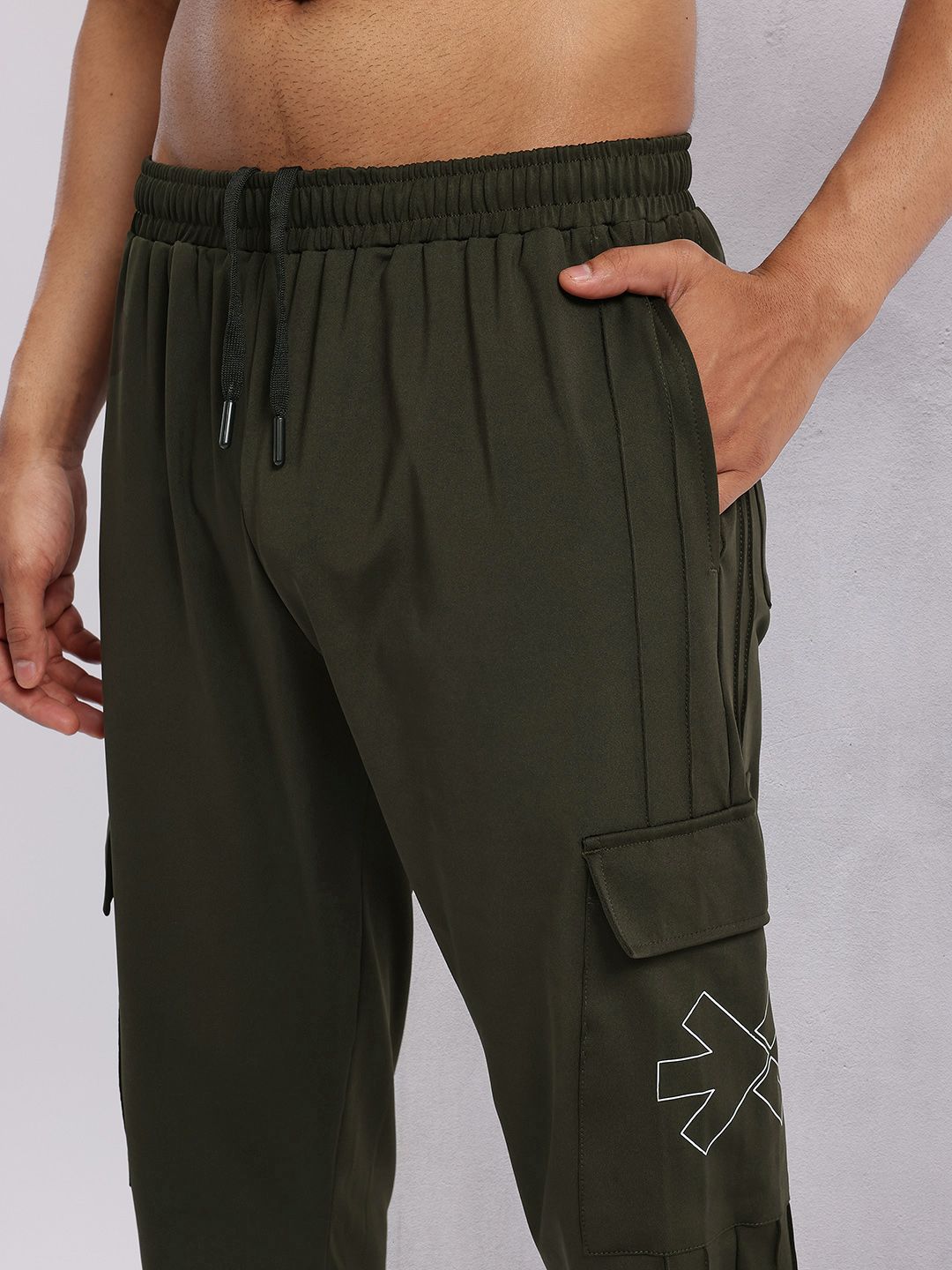 HRX by Hrithik Roshan Men Pleated Rapid-Dry Cargo Training Track Pants