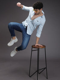The Indian Garage Co Men Blue & White Slim Fit Striped Casual Shirt