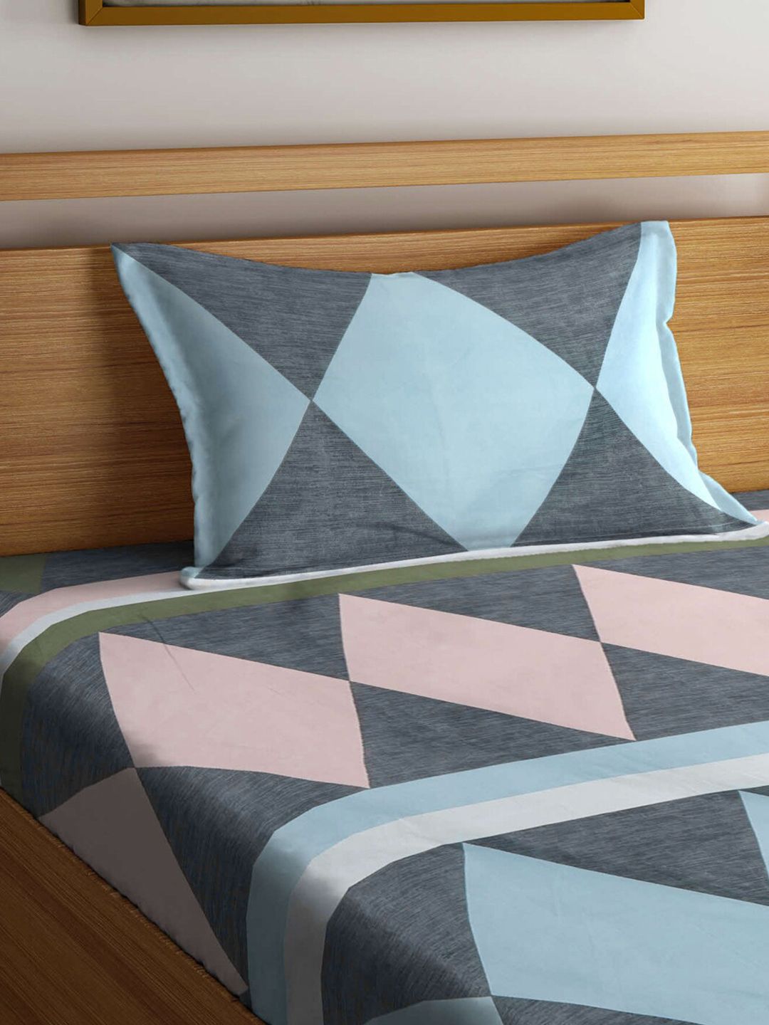 KLOTTHE Grey Geometric Cotton Skin-Friendly 300 TC Single Fine Bedsheet with a Pillow Cover-59 x 89 inches