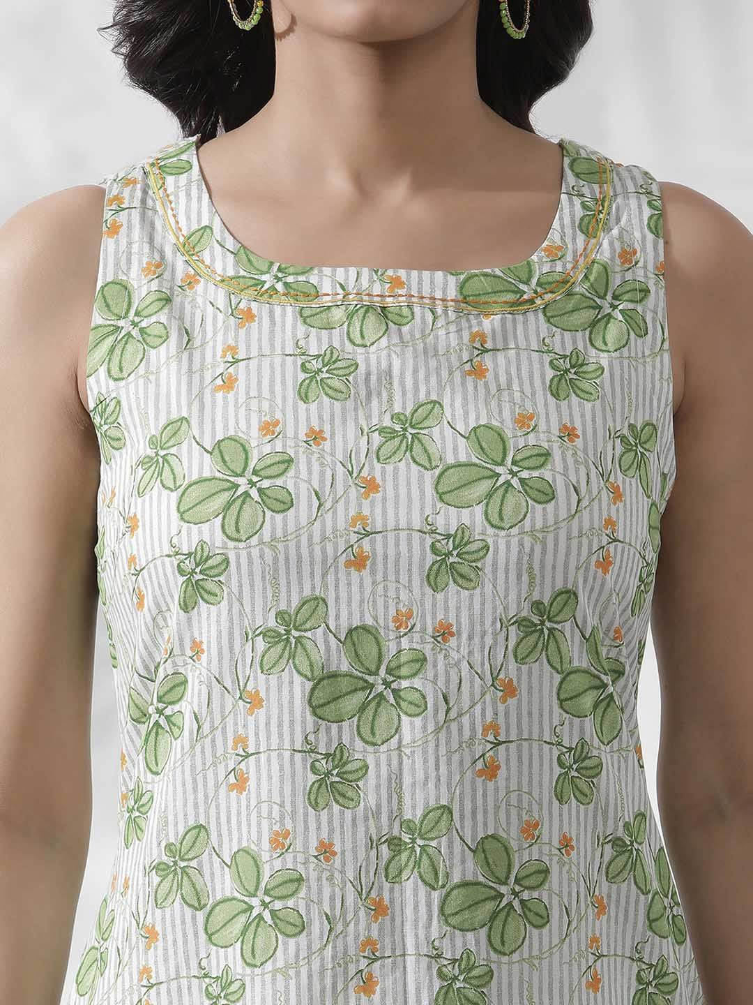 W Floral Printed Thread Work Pure Cotton Straight Kurta