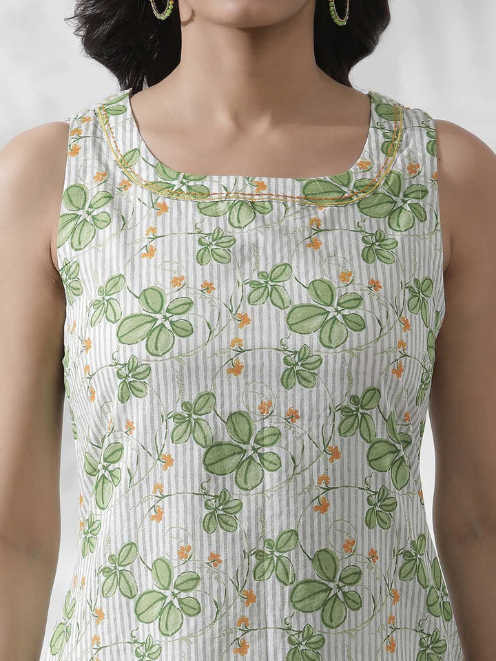 W Floral Printed Thread Work Pure Cotton Straight Kurta