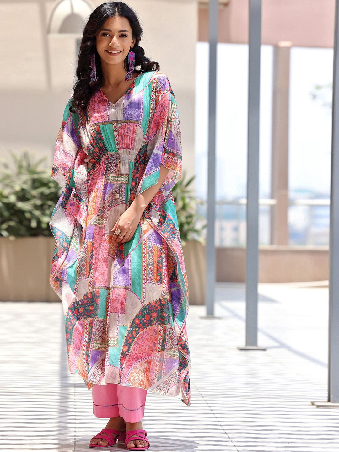 Libas Women floral Printed V-Neck Tunic With Trousers Co-Ords